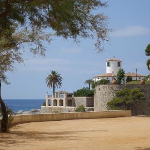 CHEMIN DE RONDE DE SANT FELIU DE GUIXOLS À SA CONCA S'AGARÓ