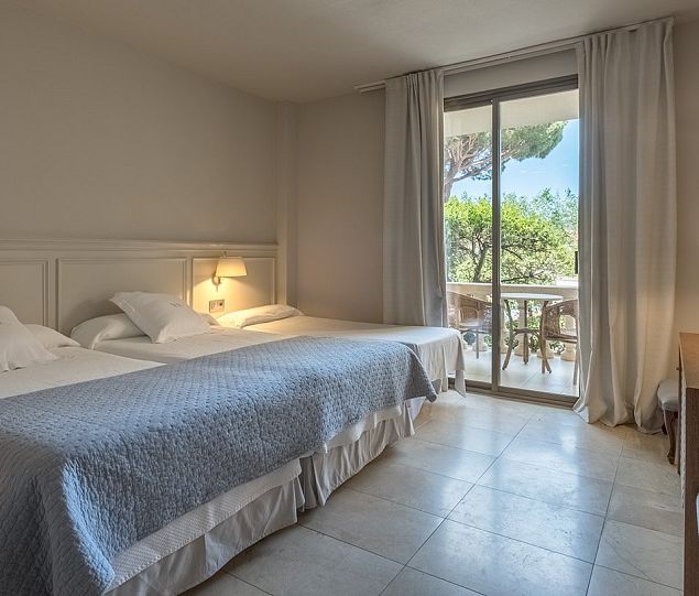 Habitación doble con cama supletoria para niño