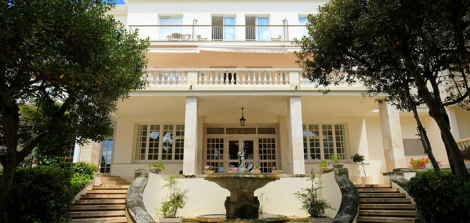 Tu hotel en primera línea de playa en S'Agaro